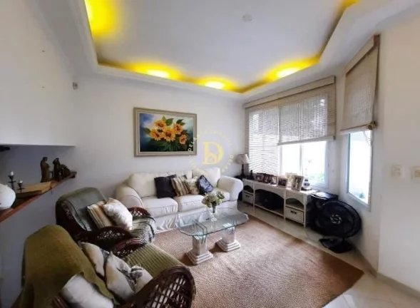 Sobrado com 4 Quartos à Venda, 300 m² em Jardim Esplanada - São José Dos Campos