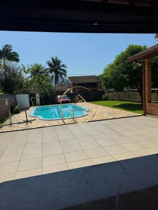 Imagem Casa 5 Dormitórios ( 3 suítes), Lagoinha, Ubatuba.