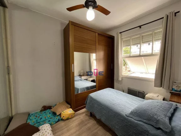 Imagem Apartamento com 2 dormitórios à venda, 76 m² por R$ 375.000,00 - Encruzilhada - Santos/SP