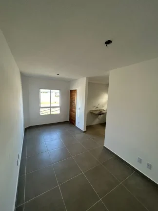 Imagem Casa 2 Dormitórios na Região do Alto da Boa Vista- Sorocaba/SP