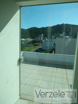Imagem Casa / Sobrado para Venda em Balneário Camboriú / SC no bairro Ariribá