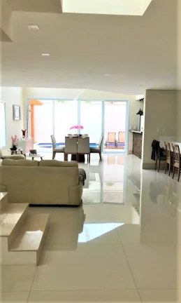 Imagem Linda casa com 3 dormitórios à venda no condomínio Parque das Quaresmeiras