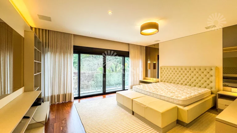 Imagem Casa espetacular Alphaville | 650m² - automação - garagem subterrânea | R$9.900.000