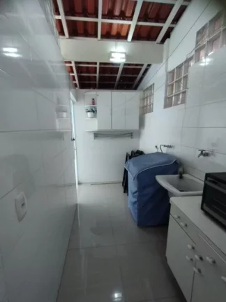 Imagem Sobrado com 2 dormitórios à venda, 64 m² por R$ 690.000,00 - Jardim Carlos Cooper - Suzano/SP