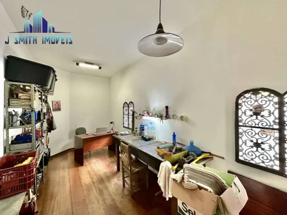 Imagem Casa 4 suítes, salão, escritório, adega, 7vagas (4 cobertas).Granja Vianna.