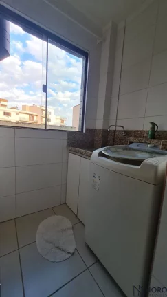 Imagem Apartamento Semi Mobiliado com 2 Dormitórios, Suíte, Churrasqueira e Garagem