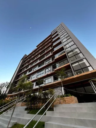 Imagem Apartamentos com varanda / sacada gourmet e área de lazer na cobertura a 250m da praia de Manaíra - AP2802.