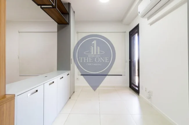 Imagem Apartamento à venda em Cerqueira César, São Paulo-SP: 1 quarto, 2 salas, 1 banheiro, 1 vaga, 44m² de área. Venha conferir!