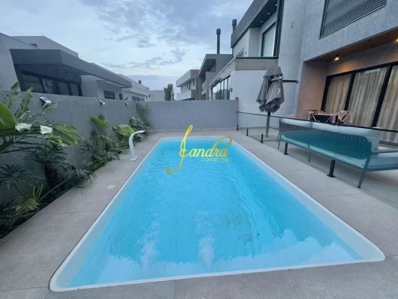 Imagem Sobrado no Sunset com 04 suítes, piscina e placa solar