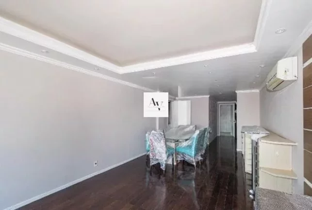 Imagem Apartamento à venda no bairro Moinhos de Vento - Porto Alegre/RS
