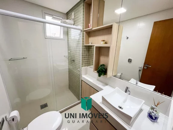 Imagem Apartamento alto padrão na quadra da Praia do Morro, 03 quartos + DCE, 02 vagas de garagem