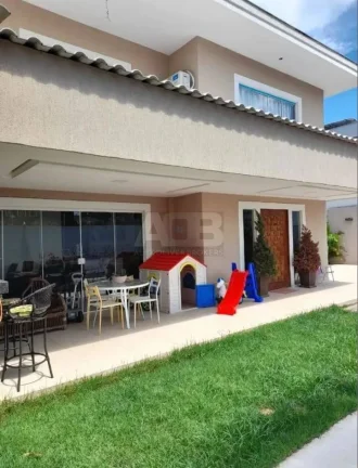 Imagem Casa à venda em Vargem Grande, 4 quartos, 3 vagas e 350m2 de área útil.