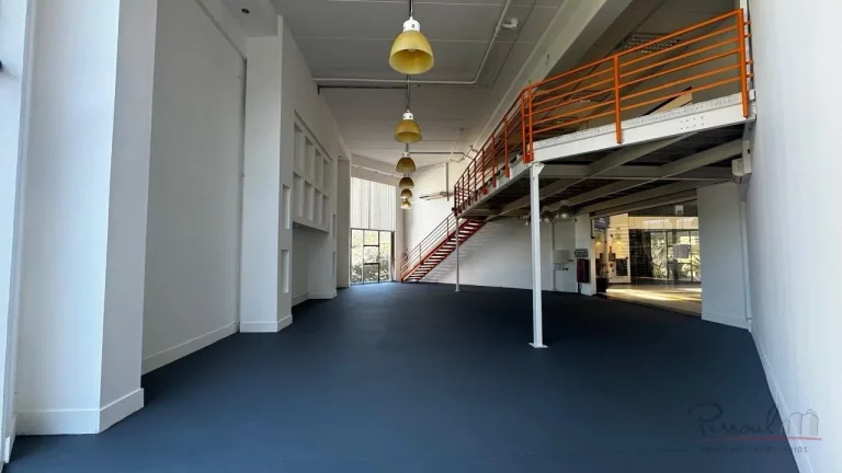 Imagem Sala comercial à venda na SC-401, Florianópolis, com *250 m² de área privativa. O imóvel é ide...