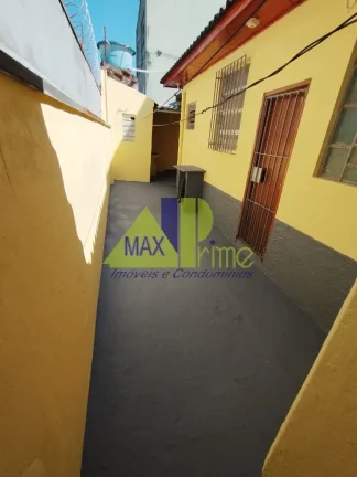 Imagem CASA TÉRREA 02 DORMITÓRIOS/QUINTAL/01VAGA