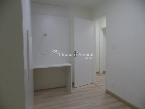 Imagem Excelente apartamento, reformado, rico em armários planejados, ótima localização!
Térreo, 3 qua...