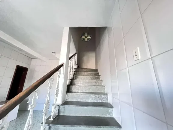 Imagem Casa à venda em Barbacena, Santa Efigênia, com 3 quartos, 401m2