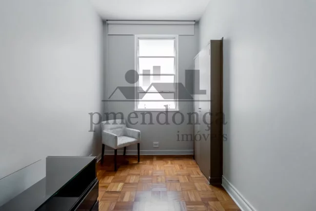Imagem Apartamento impecável em Higienópolis, com 04 quartos (2 suítes ) e 3 vagas, 452m²