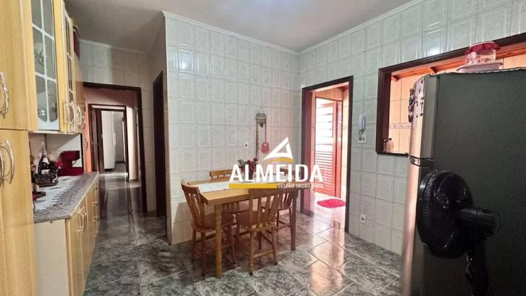 Imagem Casa com 3 dormitórios à venda, 150 m² por R$ 350.000,00 - Jardim Floridiana - Rio Claro/SP