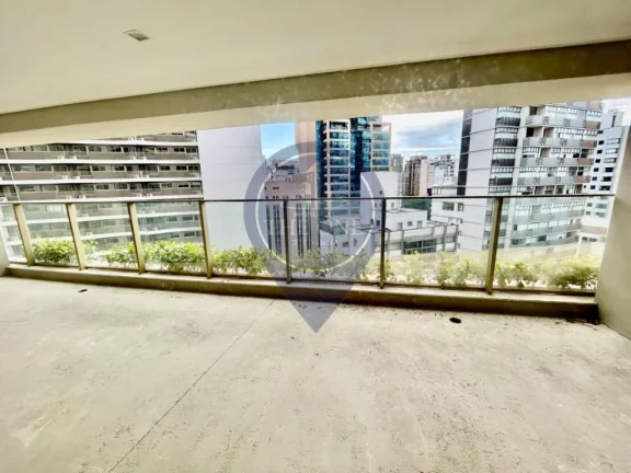 Imagem Imperdível apartamento de alto padrão em Moema, São Paulo-SP: 3 quartos, 3 suítes, 2 salas, 5 banheiros, 2 vagas, 150m².