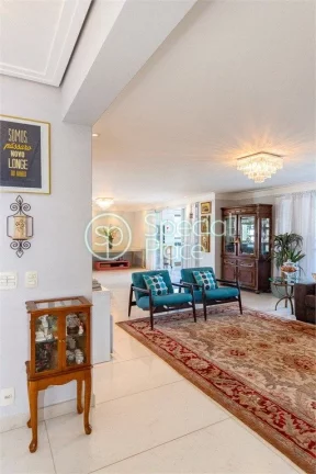 Imagem Requinte e bom gosto em 290m2 com uma planta excelente, living para três ambientes com varanda gour...