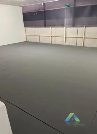 Imagem Prédio Comercial com 3 salas e 2 banheiros para Alugar em Pinheiros!!