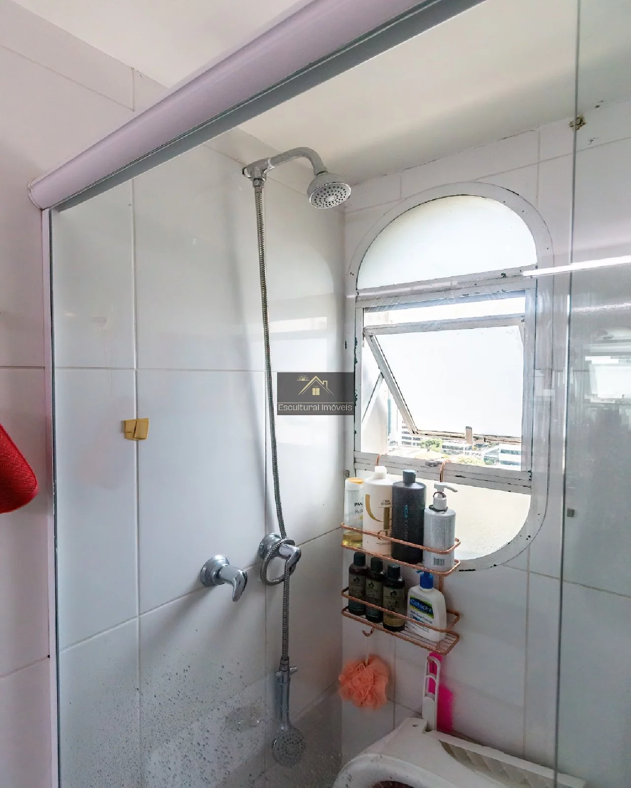 Imagem NO CORAÇÃO DO CHARMOSO BADALADO BAIRRO ITAIM APARTAMENTO DUPLEX 49,32 M 1 DORMITÓRIO SUÍTE SALA 2 AMBIENTES COZINHA ABERTA AR-CONDICIONADO 1 VAGA
