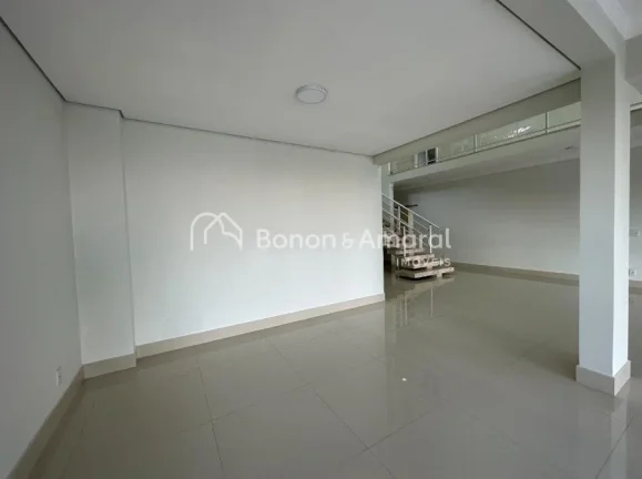 Imagem Excelente Casa à Venda em Valinhos - SP

Esta casa está situada em uma localização privilegiada,...