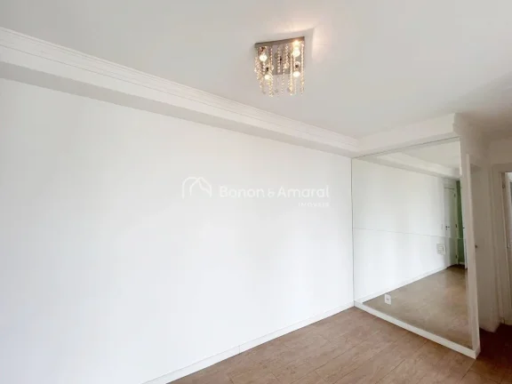 Imagem Apartamento em andar alto, com vista livre e sol da manhã

Em rua tranquila, o Condomínio Invite T...