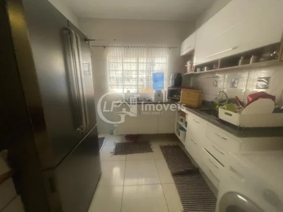 Imagem Imperdível oportunidade de adquirir casa com 2 quartos, 2 salas, 2 banheiros e garagem na Vila Taveirópolis, Campo Grande-MS!