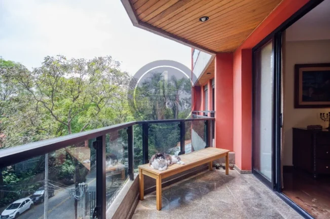 Imagem Imóvel de Luxo em Perdizes: Apartamento de 4 Quartos e 3 Suítes com 212m², 2 Salas e 4 Vagas de Garagem