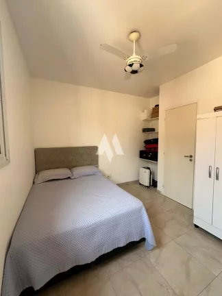 Imagem Casa em Villaggio no Marapé com 2 suítes e piscina.