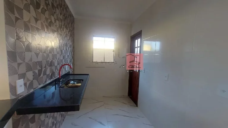 Imagem Casa para Venda em Maricá/RJ - 2 Dorm. 220 m2 Área Útil