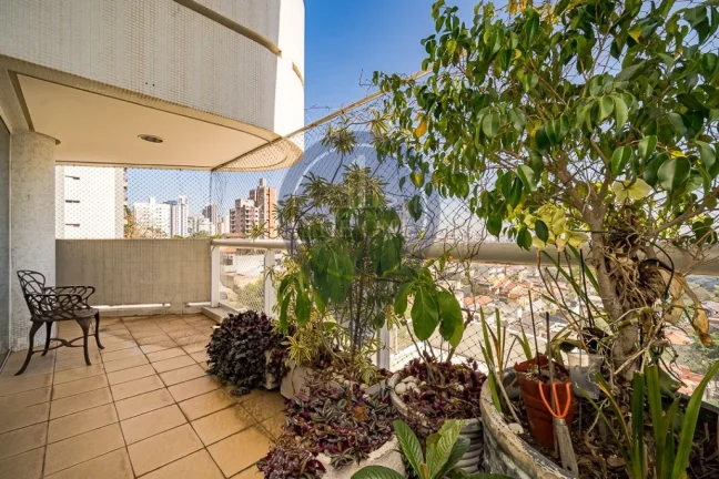 Imagem Imperdível apartamento de luxo com 4 quartos e 2 suítes no bairro Sumaré, São Paulo-SP! Venha conferir!