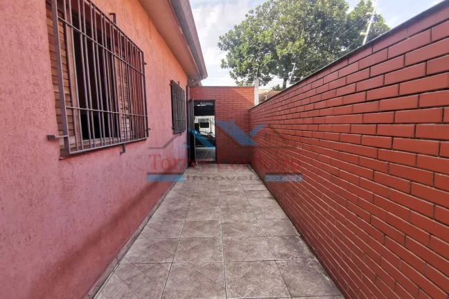 Imagem Sobrado espaçoso para Venda - 2 dormitórios - Vila Morse