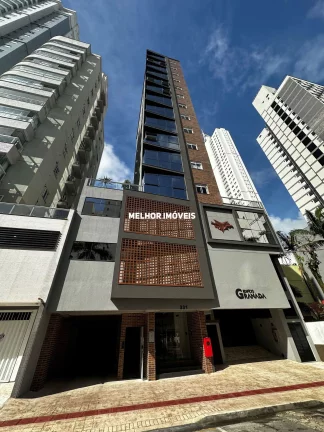 Imagem Apartamento à Venda com 02 Suítes Localizado na 2ª Quadra Mar de Balneário Camboriú - SC