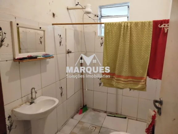 Imagem Imovel a venda com 2 casas e piscina
