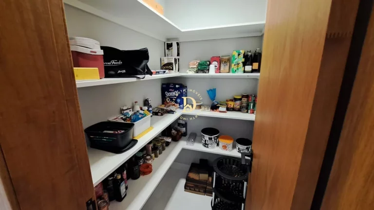 Imagem Casa em Condomínio - Altos da Serra VI - 4 Suítes - 269,96m²