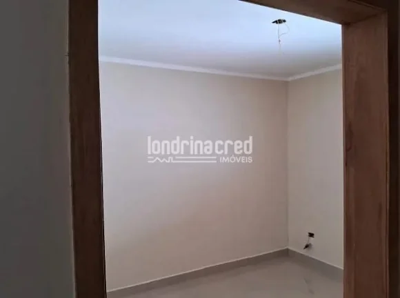 Imagem Linda Casa no Bairro Columbia, Próxima à UEL, com Suíte, Área Gourmet e Vista Privilegiada em Londrina