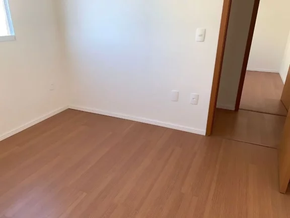 Imagem Apartamento com 2 dormitórios à venda, 40 m² por R$ 181.000,00 - Chácara Estância Paulista - Suzano/SP