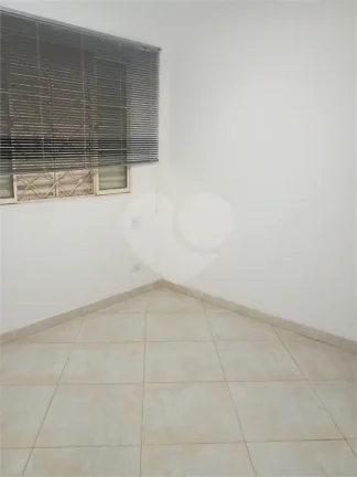 Imagem Casa à venda com 4 quartos, sendo 1 suíte, no Brooklin, São Paulo - SP