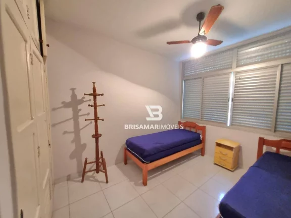 Imagem PITANGUEIRAS- UMA QUADRA DA PRAIA , LOCALIZAÇÃO ESPETACULAR , GARAGEM .