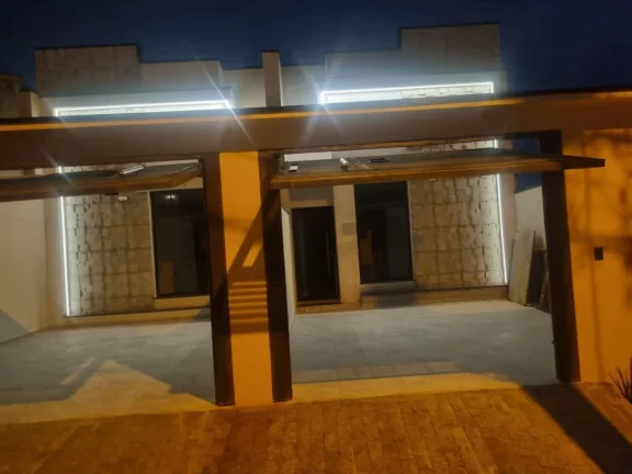 Imagem Casa com 3 dormitórios à venda, 100 m² por R$ 580.000,00 - Jardim Santa Teresa - Mogi das Cruzes/SP