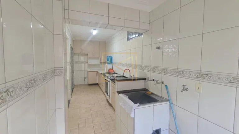Imagem Residência Singular em Jardim Santana: Amplitude e Conectividade em Hortolândia