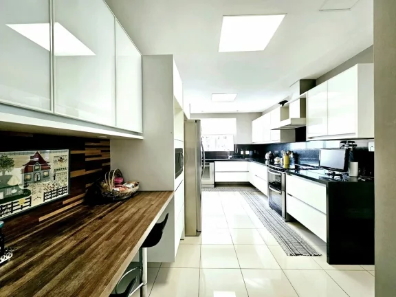 Imagem Edifício Particolare 3 suítes 5 vagas determinadas