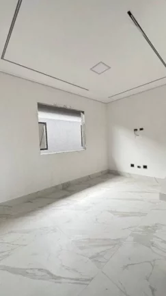 Imagem Casa com 2 dormitórios à venda, 54 m² por R$ 295.000,00 - Maracanã - Praia Grande/SP
