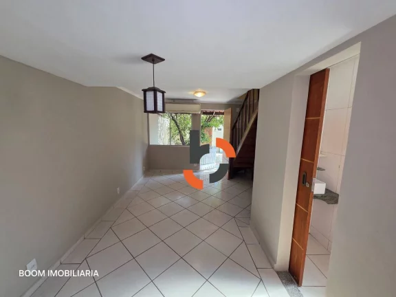 Imagem Casa com 3 dormitórios à venda, 54 m² por R$ 290.000,00 - Rocha Sobrinho - Mesquita/RJ