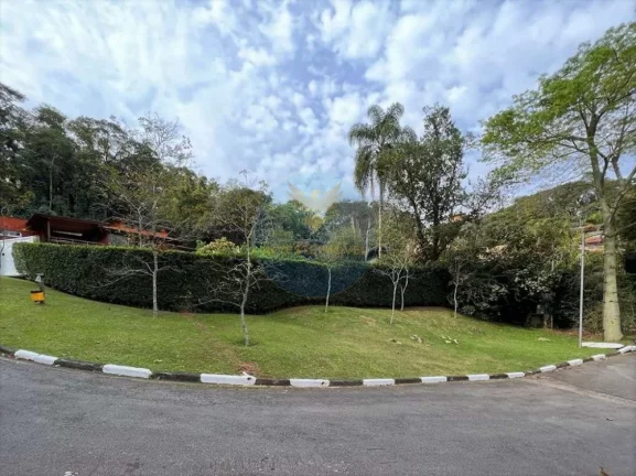 Imagem Casa em Condomínio a Venda no bairro Granja Viana - Carapicuíba, SP