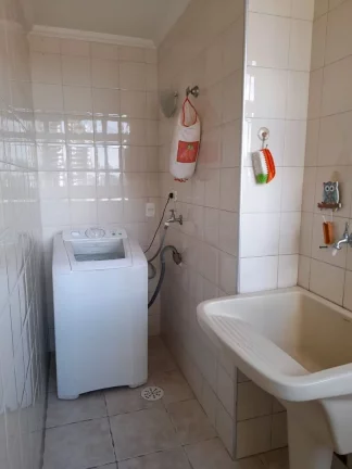 Imagem AP 2619 - Área Útil 137,50m² - 3 dormitórios com armários, sendo 1 suíte, sala para 2 ambiente...