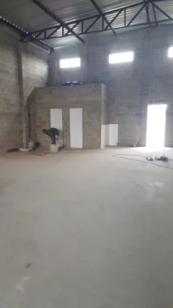 Imagem Barracão bairro Jardim dos Pinheiros, terreno 12 x 29 com 244 m². Excelente lugar próximo a rodov...