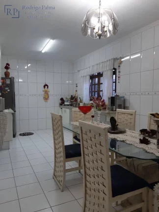 Imagem Sobrado 258m² - Venda - Jd. Oriente